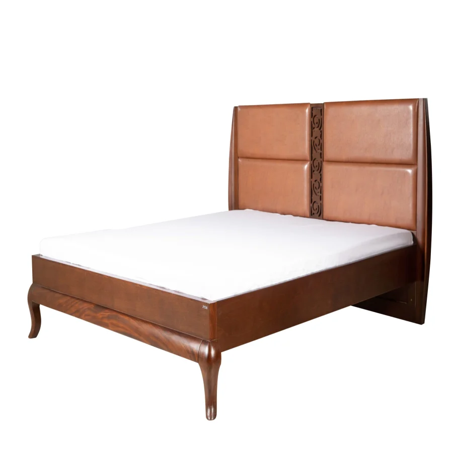 Modern Solid Wood Platform Bed with Segmented Padded Headboard